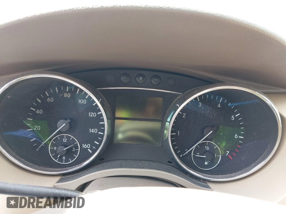 2007 Mercedes-Benz R 3.5L with VIN 4JGCB65E97A051365, listed as a IAAI auction lot 42175374 with Not provided miles and . Bid and sale history available at DreamBid. Image 6.