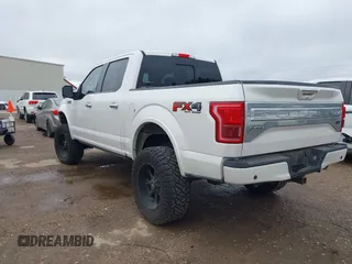 2016 Ford F-150 XLT z VIN 1FTEW1EF2GFB25838, wystawiony jako IAAI lot #42075007 z przebiegiem 135 377 mil mil oraz . Historia ofert i sprzedaży dostępna na DreamBid. Obrazek 3.
