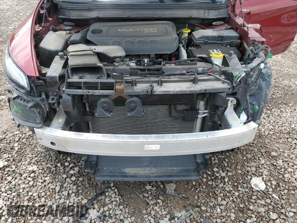 2017 Jeep Cherokee Latitude z VIN 1C4PJMCB0HW621263, wystawiony jako Copart lot #61796305 z przebiegiem 101 991 mil mil oraz Szkoda całkowita • Salvage title. Historia ofert i sprzedaży dostępna na DreamBid. Obrazek 12.
