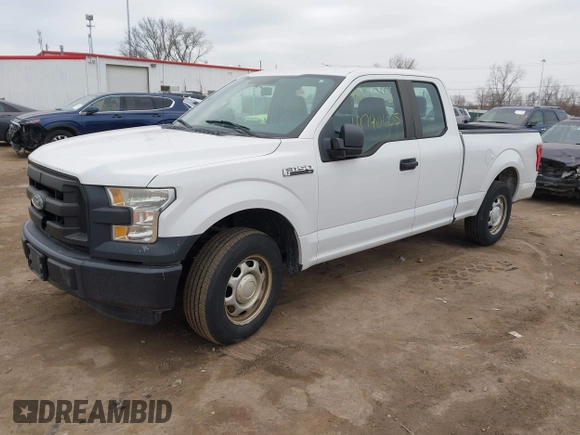2015 Ford F-150 XL with VIN 1FTEX1C89FFC28643, listed as a IAAI auction lot 41740605 with 317,438 mi miles. Bid and sale history available at carsss.com. Image 18.