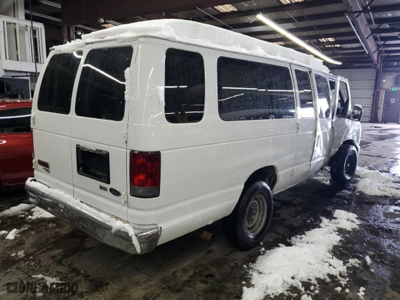 2012 Ford Econoline Wagon XL with VIN 1FBSS3BL9CDA89337, listed as a Copart auction lot 78619214 with 159,555 mi miles and Salvage Title. Bid and sale history available at carsss.com. Image 3.