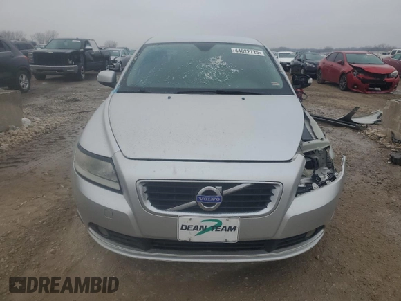 2011 Volvo S40 с VIN YV1672MS5B2543942, выставлен на аукционе Copart как лот 44022725 с пробегом 140 273 миль миль и Списание • Salvage title. История ставок и продаж доступна на DreamBid. Изображение 5.
