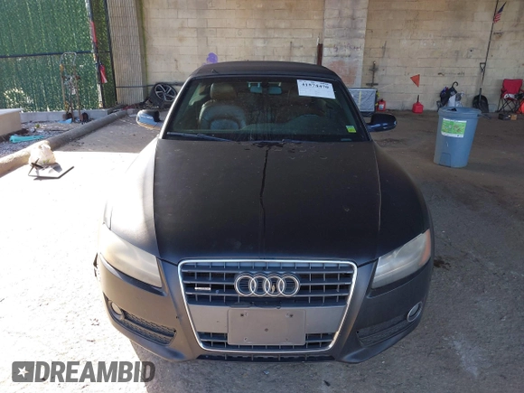 2010 Audi A5 Premium Plus z VIN WAULFAFH7AN024487, wystawiony jako IAAI lot #41574470 z przebiegiem 116 074 mil mil oraz . Historia ofert i sprzedaży dostępna na DreamBid. Obrazek 12.