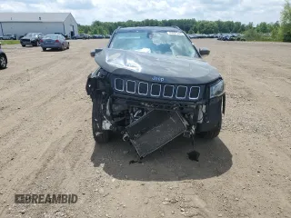 2020 Jeep Compass Limited z VIN 3C4NJDCB4LT137148, wystawiony jako Copart lot #59091465 z przebiegiem 48 117 mil mil oraz Szkoda całkowita • Salvage title. Historia ofert i sprzedaży dostępna na DreamBid. Obrazek 5.