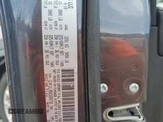 2019 Jeep Cherokee Latitude Plus z VIN 1C4PJLLB5KD226718, wystawiony jako Copart lot #62527585 z przebiegiem 99 990 mil mil oraz Szkoda całkowita • Salvage title. Historia ofert i sprzedaży dostępna na DreamBid. Obrazek 13.