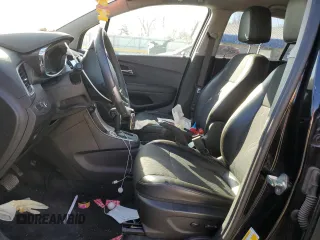 2020 Chevrolet Trax LT with VIN 3GNCJLSB5LL274576, listed as a Copart auction lot 42796705 with 75,811 mi miles and Salvage Title. Bid and sale history available at carsss.com. Image 7.
