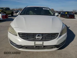 2015 Volvo V60 T5 Drive-E Premier with VIN YV126MEB7F1206227, listed as a Copart auction lot 89328505 with 96,732 mi miles and Clean Title. Bid and sale history available at carsss.com. Image 5.