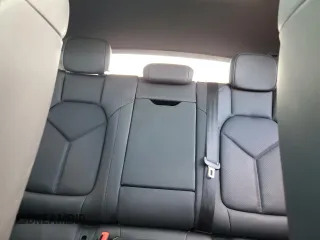 2019 Porsche Macan S с VIN WP1AB2A5XKLB32641, выставлен на аукционе Copart как лот 47882015 с пробегом 78 129 миль миль и Списание • Salvage title. История ставок и продаж доступна на DreamBid. Изображение 10.