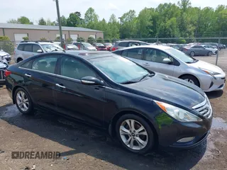 2011 Hyundai Sonata Limited z VIN 5NPEC4AC0BH307560, wystawiony jako IAAI lot #42155886 z przebiegiem 214 978 mil mil oraz . Historia ofert i sprzedaży dostępna na DreamBid. Obrazek 1.