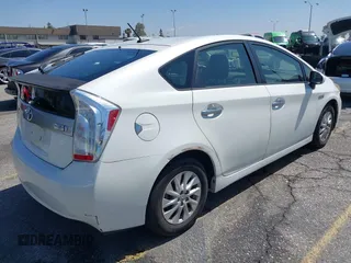 2013 Toyota Prius with VIN JTDKN3DPXD3035457, listed as a IAAI auction lot 42192621 with 153,685 mi miles and . Bid and sale history available at DreamBid. Image 4.