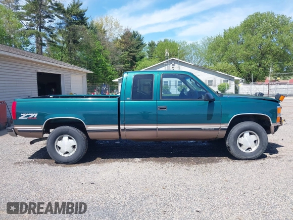 1998 Chevrolet Silverado 1500 with VIN 2GCEK19R8W1234004, listed as a IAAI auction lot 42161786 with 208,786 mi miles and . Bid and sale history available at DreamBid. Image 13.