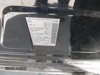 2018 Nissan Pathfinder SL with VIN 5N1DR2MN0JC633392, listed as a IAAI auction lot 41819626 with 160,504 mi miles. Bid and sale history available at carsss.com. Image 9.