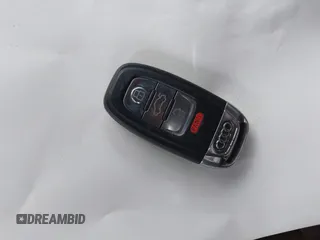 2013 Audi A4 Premium Plus с VIN WAUFFAFLXDN024165, выставлен на аукционе IAAI как лот 42271521 с пробегом 220 110 миль миль и . История ставок и продаж доступна на DreamBid. Изображение 11.