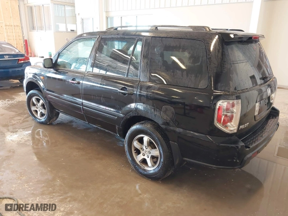 2008 Honda Pilot EX with VIN 5FNYF18418B029986, listed as a IAAI auction lot 41474195 with 230,524 mi miles. Bid and sale history available at carsss.com. Image 3.