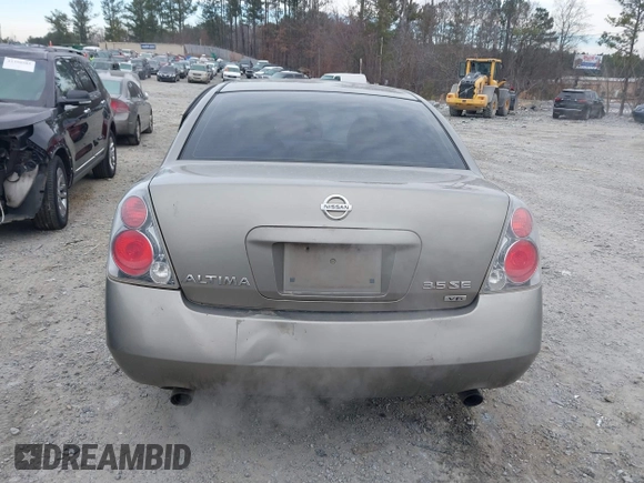 2005 Nissan Altima 3.5 SE with VIN 1N4BL11D05N430151, listed as a IAAI auction lot 41387898 with 257,990 mi miles. Bid and sale history available at carsss.com. Image 16.