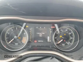 2014 Jeep Cherokee Altitude with VIN 1C4PJMCS3EW121853, listed as a Copart auction lot 45733355 with 160,519 mi miles and Clean Title. Bid and sale history available at carsss.com. Image 9.