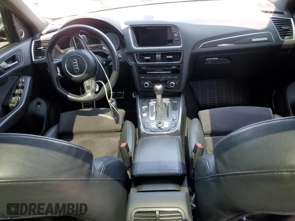 2016 Audi SQ5 Premium Plus with VIN WA1CCAFP2GA019551, listed as a Copart auction lot 61885134 with 99,722 mi miles and Salvage Title. Bid and sale history available at carsss.com. Image 8.