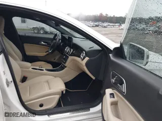 2019 Mercedes-Benz CLA with VIN WDDSJ4EB7KN705025, listed as a IAAI auction lot 40894750 with 76,000 mi miles. Bid and sale history available at carsss.com. Image 5.