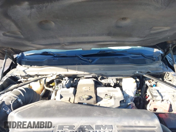 2019 Ram 2500 Big Horn with VIN 3C6UR5JL7KG626549, listed as a IAAI auction lot 42034609 with 47,996 mi miles. Bid and sale history available at carsss.com. Image 10.