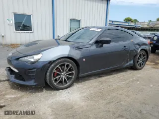 2017 Toyota 86 with VIN JF1ZNAA19H8703878, listed as a Copart auction lot 67611084 with 102,142 mi miles and Salvage Title. Bid and sale history available at carsss.com. Image 1.