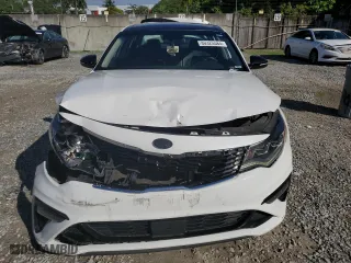2019 Kia Optima SX with VIN 5XXGW4L29KG334451, listed as a Copart auction lot 80325584 with 169,405 mi miles and Non Repairable. Bid and sale history available at carsss.com. Image 5.
