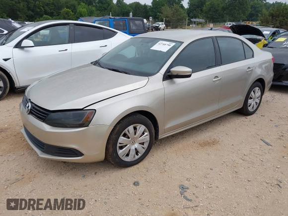 2014 Volkswagen Jetta SE with VIN 3VWD07AJXEM216277, listed as a IAAI auction lot 42748790 with 162,369 mi miles and . Bid and sale history available at DreamBid. Image 2.