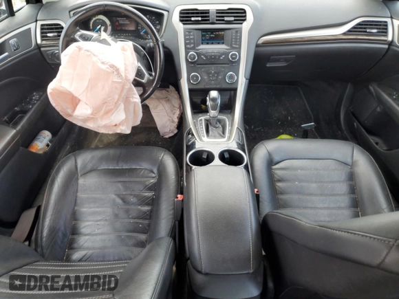 2013 Ford Fusion SE with VIN 3FA6P0HR8DR321725, listed as a Copart auction lot 62808555 with 125,223 mi miles and Non repairable. Bid and sale history available at DreamBid. Image 8.
