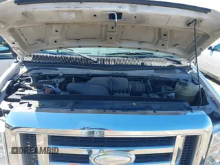 2014 Ford Econoline Passenger XL with VIN 1FBNE3BL7EDA37146, listed as a IAAI auction lot 41871526 with 139,387 mi miles. Bid and sale history available at carsss.com. Image 10.