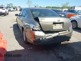 2009 Honda Accord LX-P z VIN 1HGCP26409A157485, wystawiony jako IAAI lot #42009167 z przebiegiem 164 153 mil mil oraz . Historia ofert i sprzedaży dostępna na DreamBid. Obrazek 3.