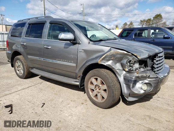 2008 Chrysler Aspen Limited z VIN 1A8HW58N08F147290, wystawiony jako Copart lot #48022685 z przebiegiem 90 498 mil mil oraz Szkoda całkowita • Salvage title. Historia ofert i sprzedaży dostępna na DreamBid. Obrazek 4.