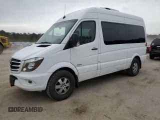2015 Mercedes-Benz Sprinter Passenger with VIN WDZPE7DC2F5998483, listed as a Copart auction lot 76276203 with 206,959 mi miles. Bid and sale history available at carsss.com. Image 1.