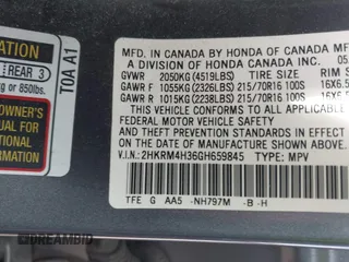 2016 Honda CR-V LX with VIN 2HKRM4H36GH659845, listed as a IAAI auction lot 39713978 with 84,757 mi miles. Bid and sale history available at carsss.com. Image 9.