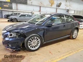 2012 Volvo C30 with VIN YV1672MK9C2274278, listed as a Copart auction lot 88526365 with 140,928 mi miles and Salvage Title. Bid and sale history available at DreamBid. Image 1.