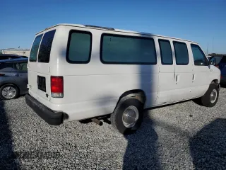 2000 Ford Econoline Passenger XL with VIN 1FBSS31L7YHA51624, listed as a Copart auction lot 86579204 with 55,936 mi miles and Salvage Title. Bid and sale history available at DreamBid. Image 3.