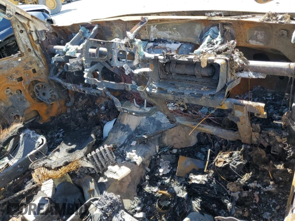 2008 Ford F-350 XL z VIN 1FTWW33R88EA48073, wystawiony jako Copart lot #49414825 z przebiegiem Nie podano mil oraz Szkoda całkowita • Salvage title. Historia ofert i sprzedaży dostępna na DreamBid. Obrazek 8.