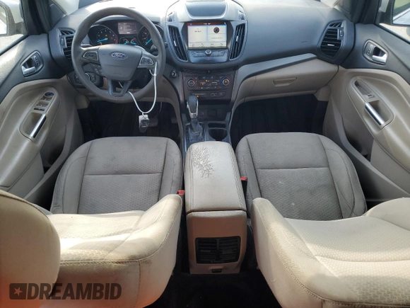 2019 Ford Escape SE z VIN 1FMCU9GD9KUA02481, wystawiony jako Copart lot #57919925 z przebiegiem 63 874 mil mil oraz Czysty tytuł • Clean title. Historia ofert i sprzedaży dostępna na DreamBid. Obrazek 8.