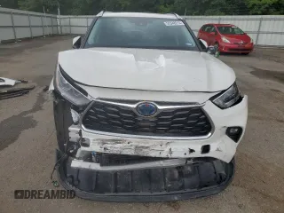 2020 Toyota Highlander Hybrid Limited с VIN 5TDYARAH9LS000816, выставлен на аукционе Copart как лот 52348014 с пробегом 19 697 миль миль и Списание • Salvage title. История ставок и продаж доступна на DreamBid. Изображение 5.