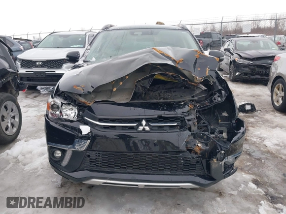 2018 Mitsubishi Outlander SEL z VIN JA4AR4AW3JU003581, wystawiony jako IAAI lot #41649517 z przebiegiem 133 160 mil mil oraz . Historia ofert i sprzedaży dostępna na DreamBid. Obrazek 12.