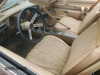 1977 Oldsmobile Cutlass z VIN 3J57R7M186772, wystawiony jako Copart lot #70648914 z przebiegiem 43 326 mil mil oraz Szkody całkowita. Historia ofert i sprzedaży dostępna na DreamBid. Obrazek 7.