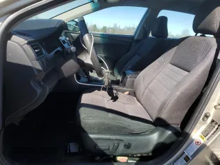 2016 Toyota Camry XLE with VIN 4T4BF1FK2GR551332, listed as a Copart auction lot 48118325 with 136,030 mi miles and Salvage Title. Bid and sale history available at DreamBid. Image 7.