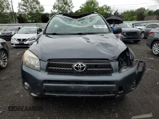 2008 Toyota RAV4 Sport с VIN JTMBD32V285169622, выставлен на аукционе Copart как лот 58621205 с пробегом 163 942 миль миль и Чистый • Clean title. История ставок и продаж доступна на DreamBid. Изображение 5.