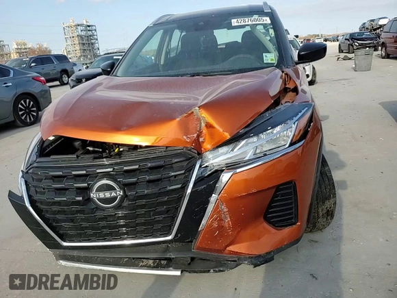 2024 Nissan Kicks SV with VIN 3N1CP5CV7RL561747, listed as a Copart auction lot 42876005 with 10,423 mi miles and Salvage Title. Bid and sale history available at DreamBid. Image 12.