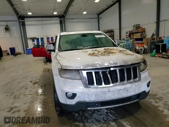 2013 Jeep Grand Cherokee Limited with VIN 1C4RJEBG1DC636555, listed as a Copart auction lot 45162925 with 0 mi miles and Salvage Title. Bid and sale history available at carsss.com. Image 12.