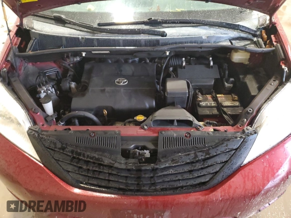 2013 Toyota Sienna L с VIN 5TDZK3DCXDS282433, выставлен на аукционе Copart как лот 49527945 с пробегом 197 583 миль миль и Списание • Salvage title. История ставок и продаж доступна на DreamBid. Изображение 12.