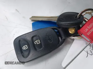 2017 Hyundai Accent SE z VIN KMHCT4AE4HU342234, wystawiony jako IAAI lot #41676466 z przebiegiem 100 897 mil mil oraz . Historia ofert i sprzedaży dostępna na DreamBid. Obrazek 11.