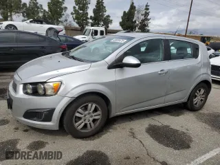 2013 Chevrolet Sonic LT with VIN 1G1JC6SH2D4101503, listed as a Copart auction lot 48830475 with 182,744 mi miles and Clean Title. Bid and sale history available at carsss.com. Image 1.