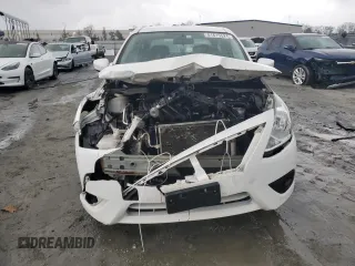 2016 Nissan Versa S Plus with VIN 3N1CN7AP3GL916206, listed as a Copart auction lot 81615524 with 178,719 mi miles and Salvage Title. Bid and sale history available at DreamBid. Image 5.