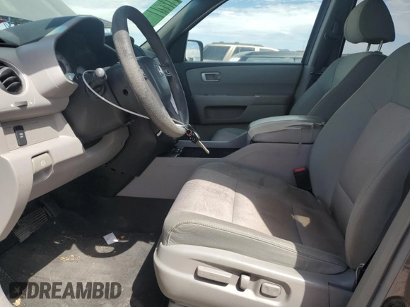 2011 Honda Pilot EX with VIN 5FNYF3H42BB044645, listed as a Copart auction lot 53085705 with 208,345 mi miles and Salvage Title. Bid and sale history available at carsss.com. Image 7.