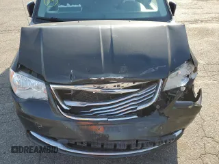 2014 Chrysler Town & Country Touring z VIN 2C4RC1BG9ER445347, wystawiony jako Copart lot #54272315 z przebiegiem 143 863 mil mil oraz Szkoda całkowita • Salvage title. Historia ofert i sprzedaży dostępna na DreamBid. Obrazek 12.