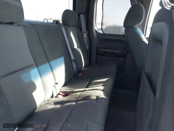 2011 Chevrolet Silverado 1500 LT with VIN 1GCRCSE00BZ327726, listed as a IAAI auction lot 41713327 with 228,435 mi miles. Bid and sale history available at carsss.com. Image 8.